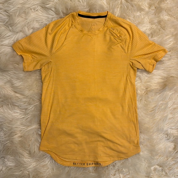lululemon athletica Other - Lululemon t shirt, size S
